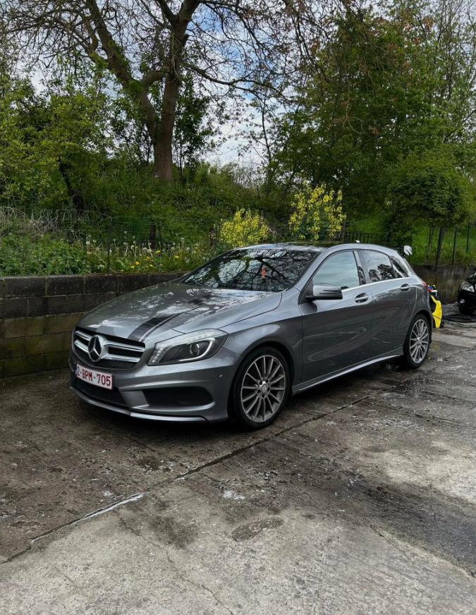 Mercedes-Benz Classe A 180 AMG Line d'occasion à Charleroi